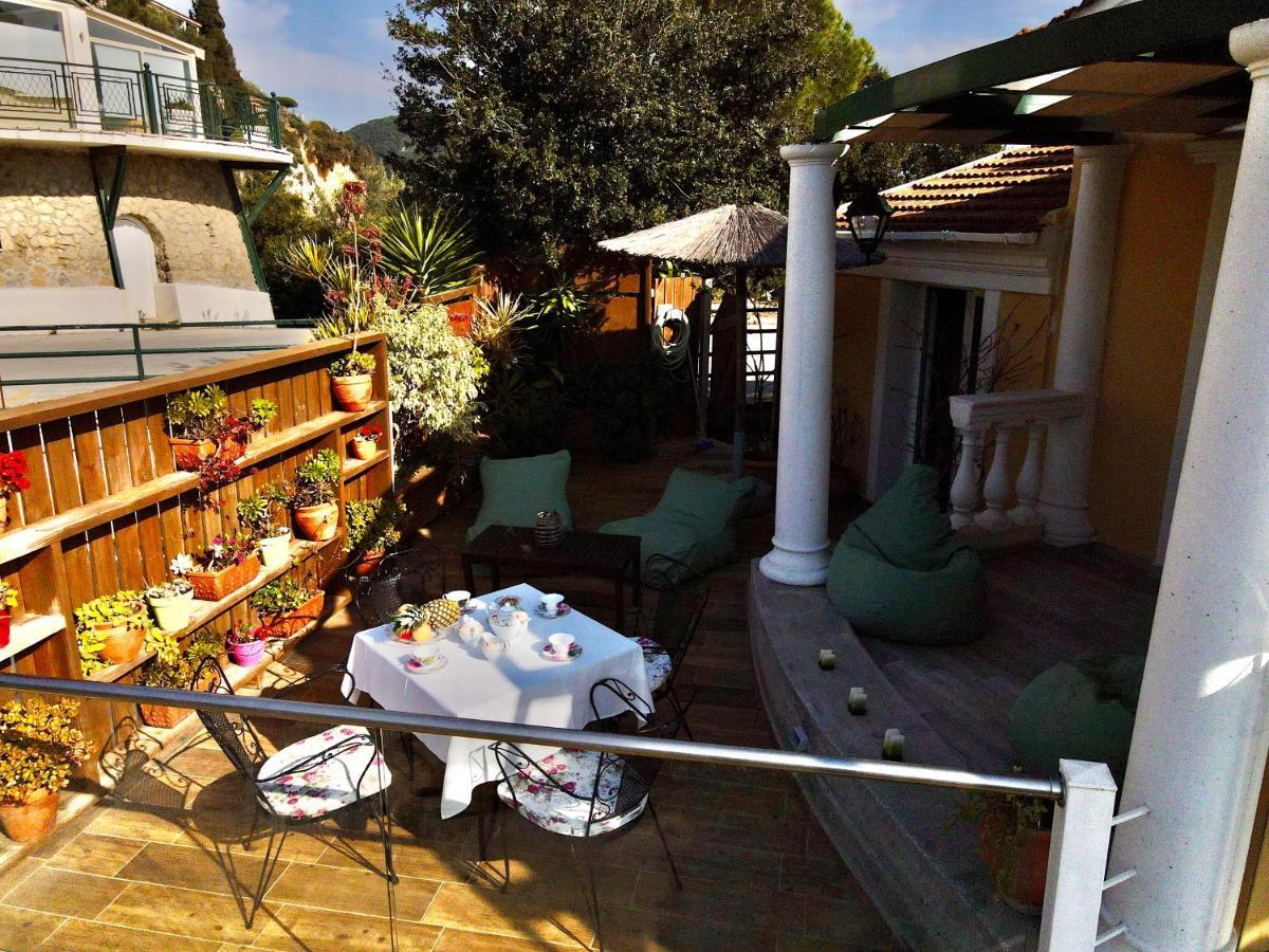 Aris Apartments Paleokastritsa Bagian luar foto