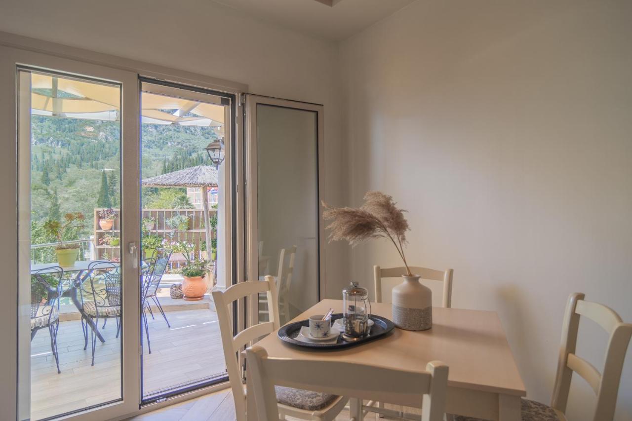 Aris Apartments Paleokastritsa Bagian luar foto