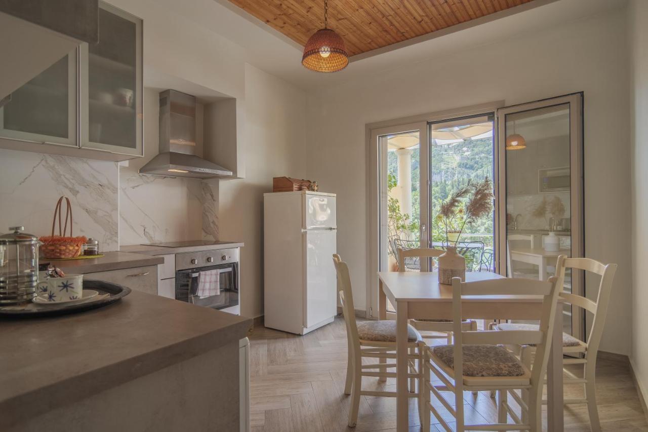 Aris Apartments Paleokastritsa Bagian luar foto